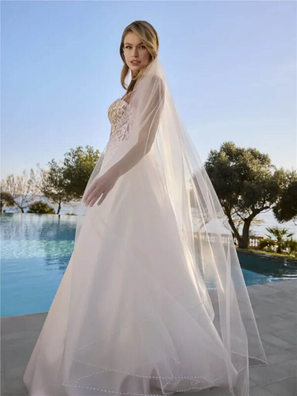 Lisianne – Image 2